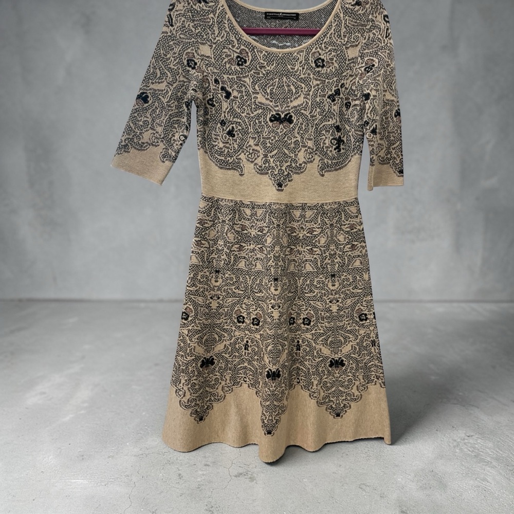 Peruvian Connection Beige and navy blue Paisley-Print Knit Midi Dress
